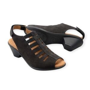 Comfortiva Women's Faye Sandals BK Nubuck Leather 7.5 W Memory Foam Comfort NWT